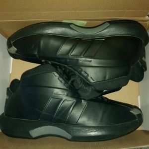 Kobe Crazy 1's men's size 10 1/2